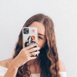 Meet your Posher, Dana